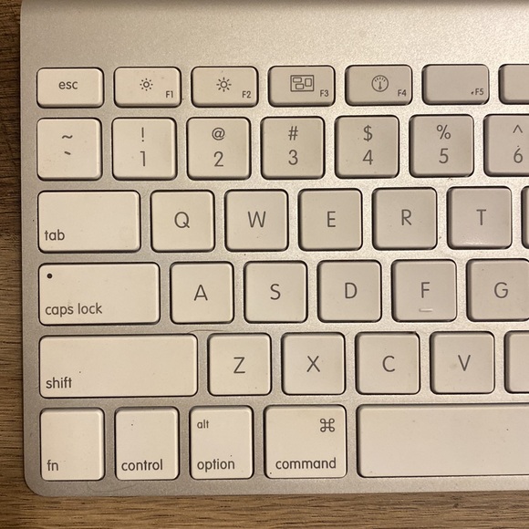 COPY - German Language - Apple Magic Keyboard Wireless A1314 - Picture 2 of 6